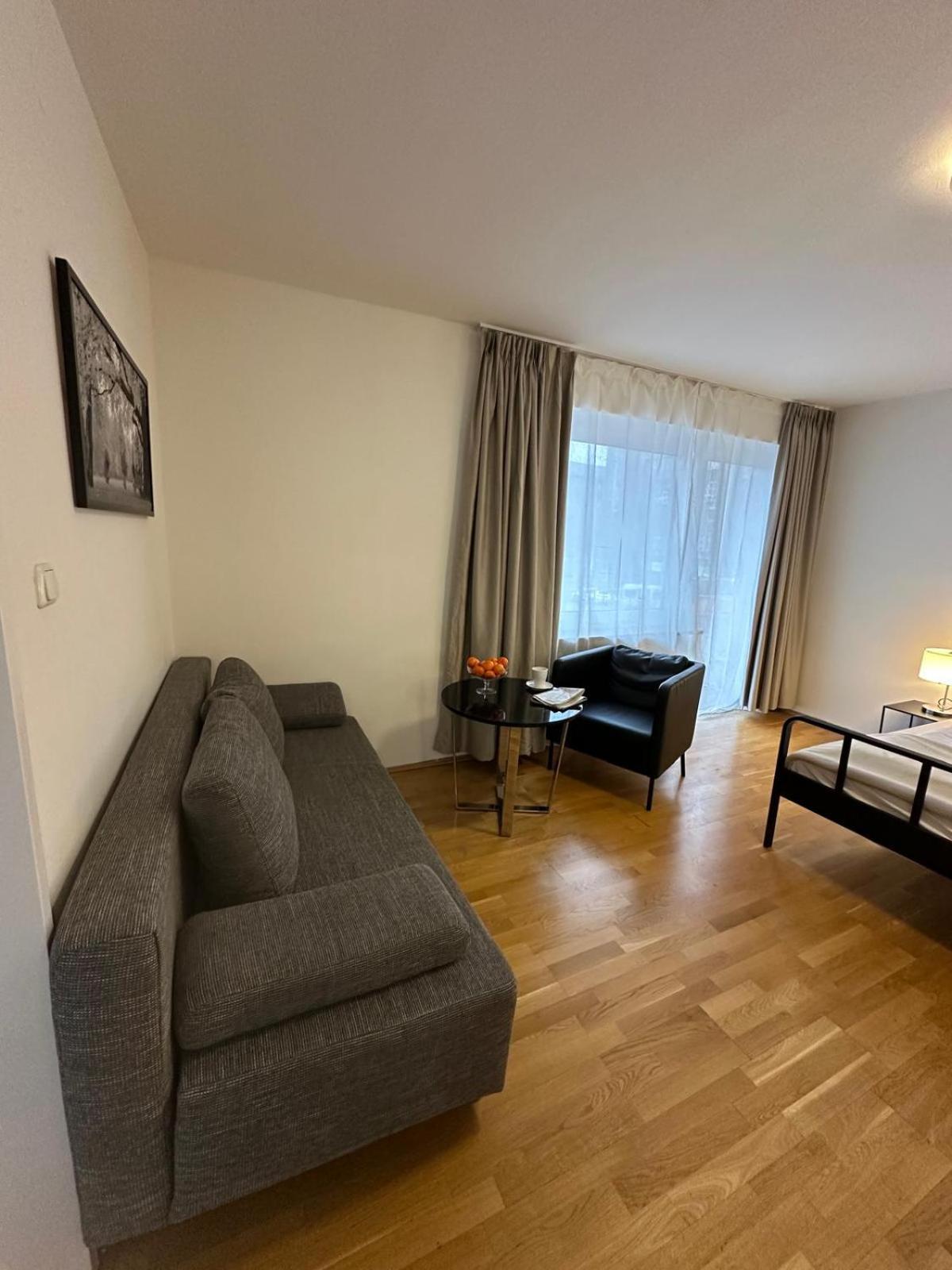 Hotel-Pension Asta Munich Luaran gambar