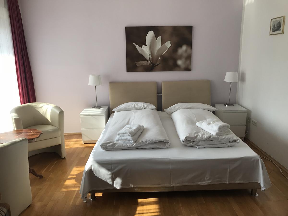 Hotel-Pension Asta Munich Luaran gambar